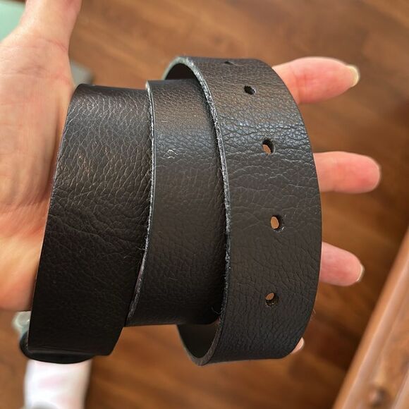 Chico’s black leather belt with hammered silver & rhinestones hook buckle - Picture 8 of 9